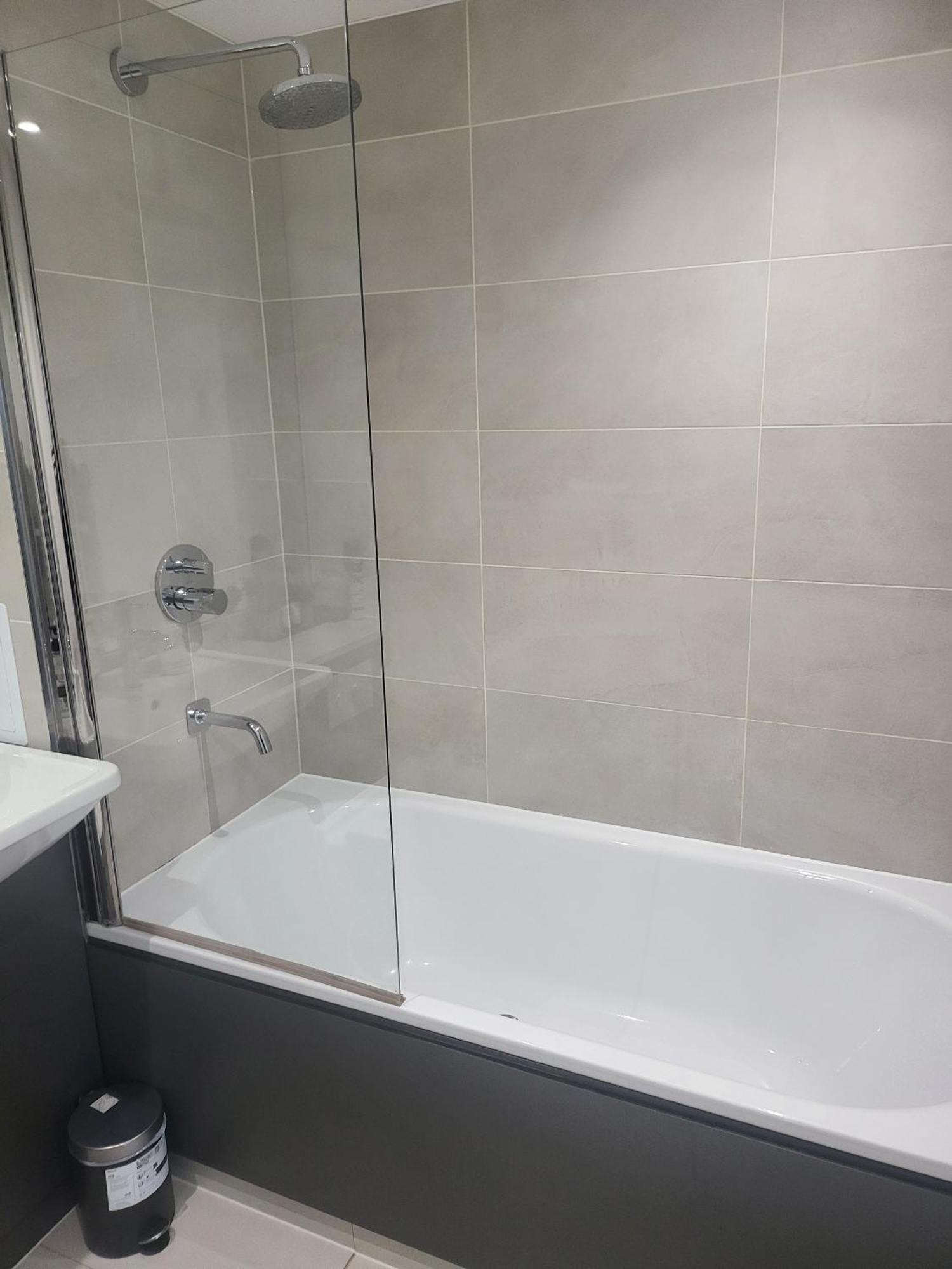 Kayz Lodge- Luxury Ensuite-Private & Shared Accommodation In A New House At The Olympic Village Overlooking Stratford Westfield And Tube Station Londres Chambre photo